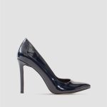 حذاء بكعب عال من الجلد اللامع باللون الكحلي من shoes&more