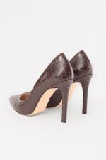⁦حذاء بكعب عالي من الجلد البني من shoes&more⁩ - الصورة ⁦2⁩