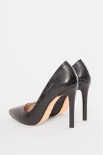 ⁦حذاء بكعب عالي من الجلد الأسود من shoes&more⁩ - الصورة ⁦2⁩