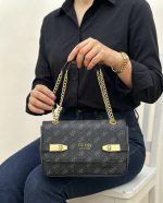 حقيبة ستاتي Guess