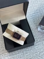 ساعة نسائية شانيل