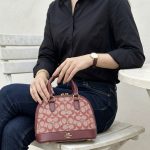 حقيبة نسائية Coach