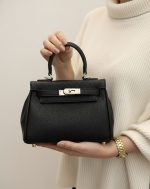 حقيبة نسائية Hermes