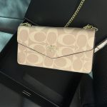حقيبة نسائية Coach