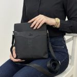 حقيبة رجالي Lacoste