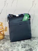 ⁦حقيبة رجالي Lacoste⁩ - الصورة ⁦3⁩