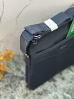 ⁦حقيبة رجالي Lacoste⁩ - الصورة ⁦4⁩