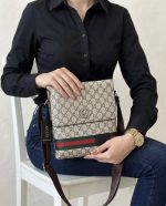 ⁦حقيبة رجالي Gucci⁩ - الصورة ⁦2⁩