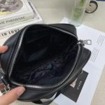 ⁦حقيبة كتف رجالي⁩ - الصورة ⁦2⁩