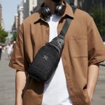 حقيبة كتف رجالي Burberry