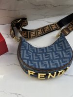 حقيبة نسائية Fendi